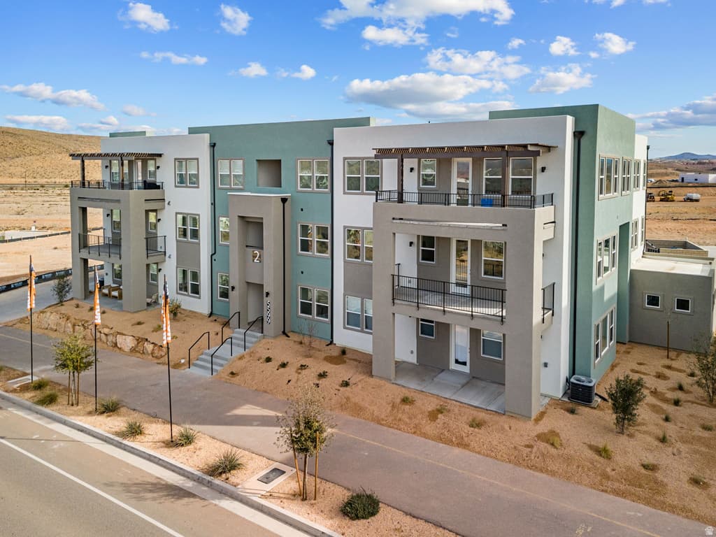 5599 S CARNELIAN PKWY #207 - Property photo 1 of 6