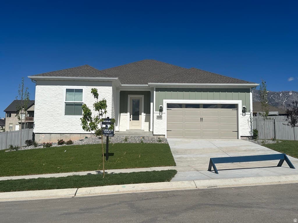 894 CREST DALE LN - Property photo 1 of 6