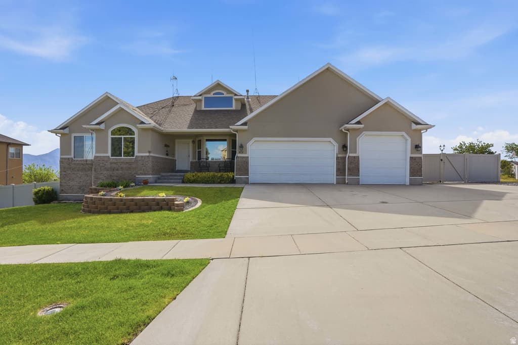 451 W MISTY SAGE WAY - Property photo 1 of 6