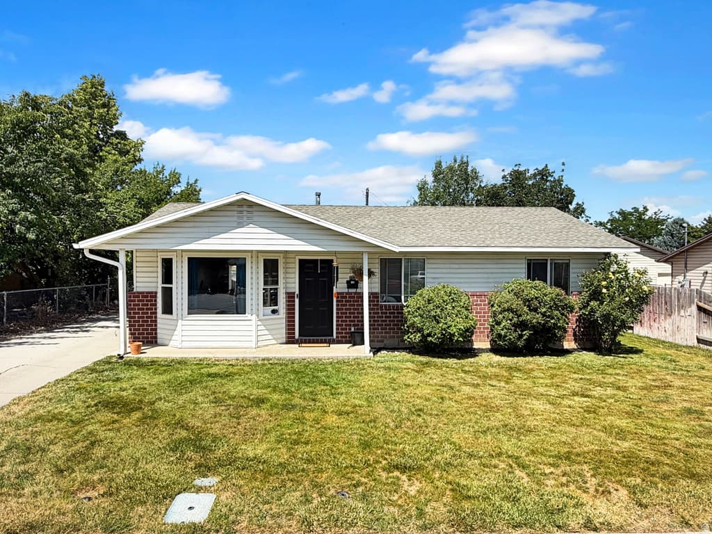733 N 500 E - Property photo 1 of 6