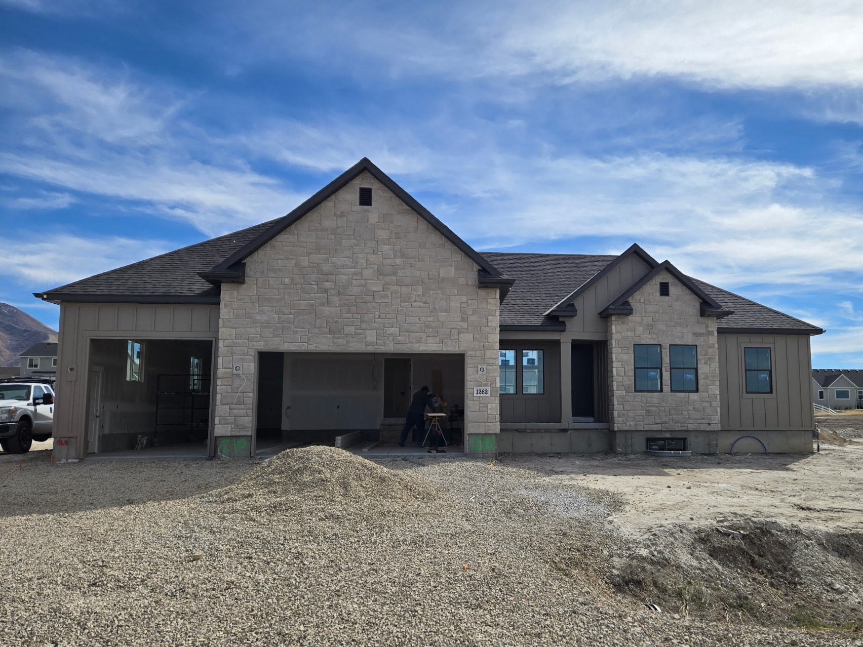 Stunning home in Lake Point
