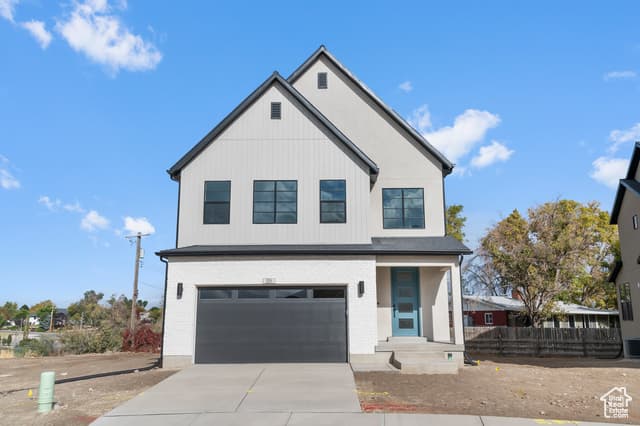 504 W MAIDENGRASS WAY