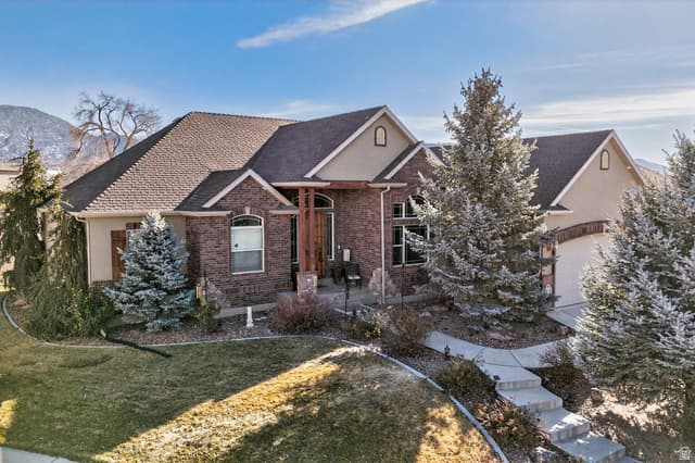 63 W 2875 CIR
