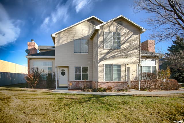 227 S MAJESTIC MEADOWS DR