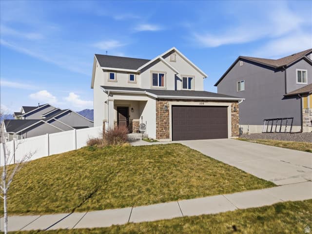1218 N MOONLIGHT DR