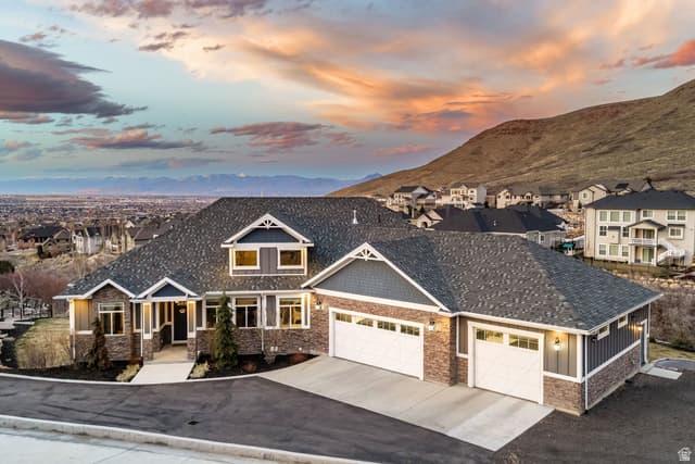 15113 S CEDAR MEADOW CIR