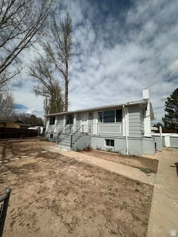356 CARMA AVE