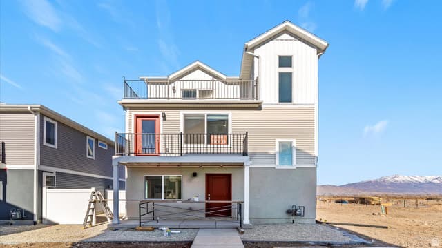 137 N GREEN RIVER RD #295