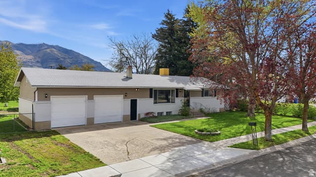 515 GLENWOOD DR