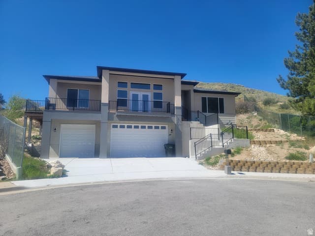 326 E SAGE CIR #5