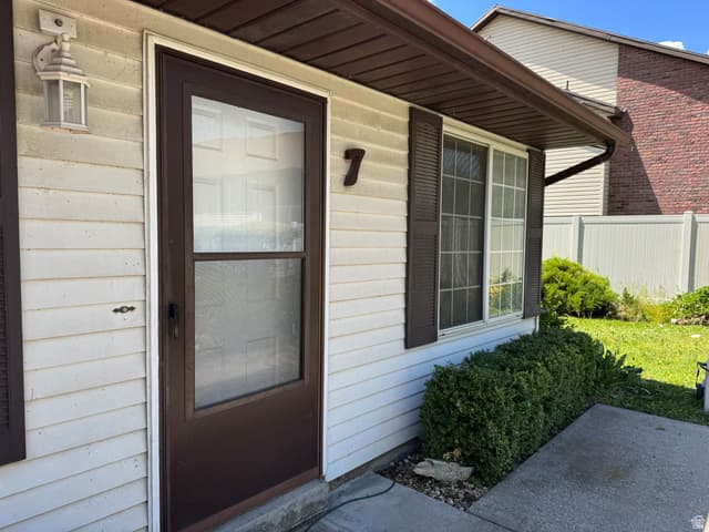 1709 N 200 W #7
