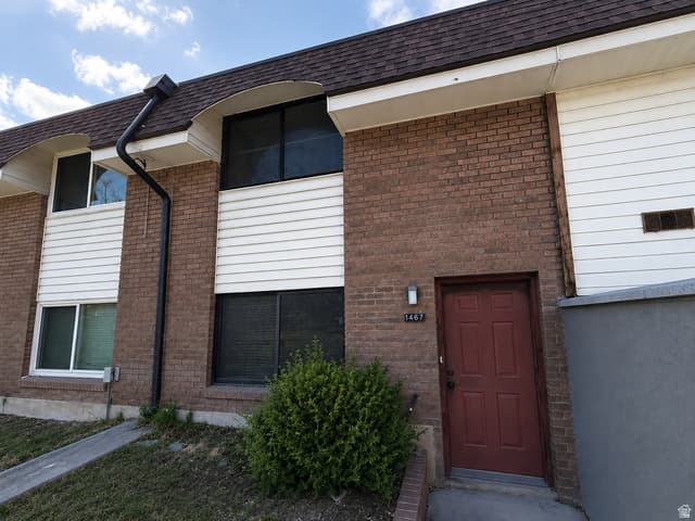 1487 W ARTHUR DR #1487