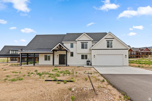 139 LAVENDER LN
