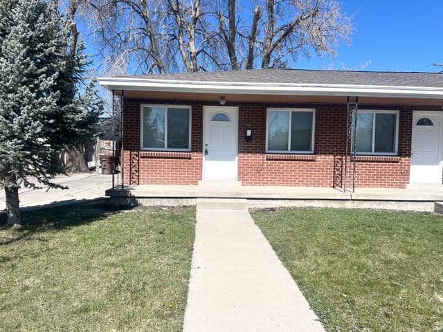291 E WELBY AVE