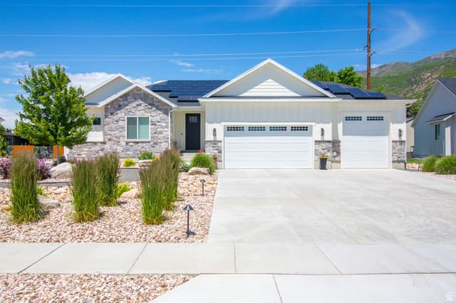 2288 E PARKSIDE CIR