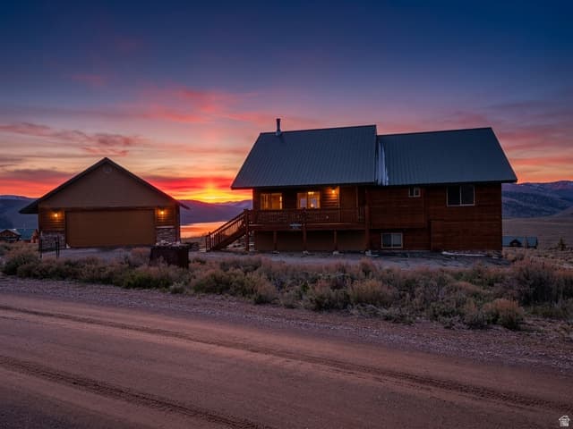 17 EAGLE CIR