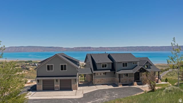 1133 RESERVE DR