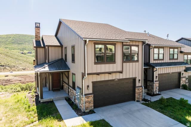 524 W ASCENT DR
