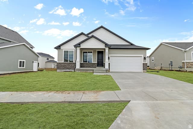 1582 N 2300 W #131