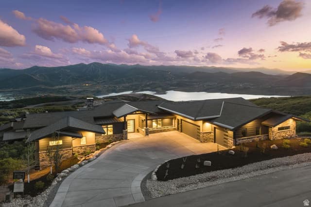 2002 E OUTLAW RD