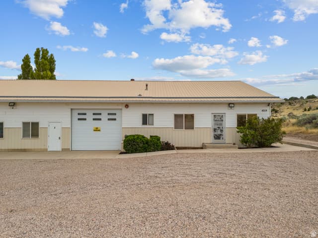 4219 N OLD HIGHWAY 91
