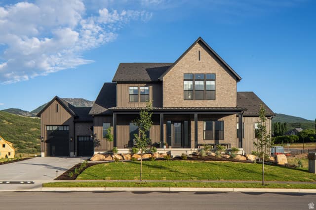 6757 N STRAWBERRY PEAK CIR #121